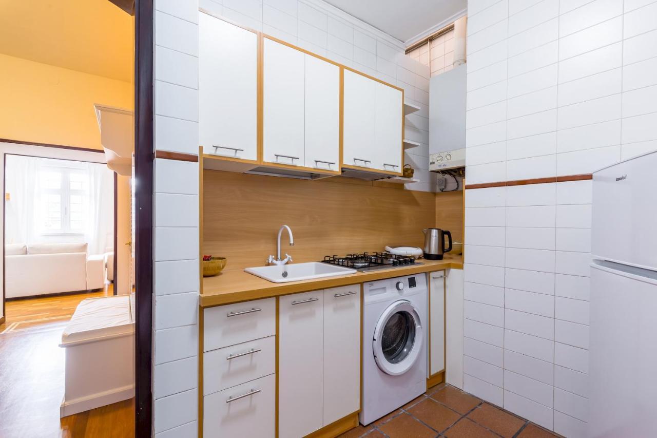 Brancaccio Renewed Apartment By Napoliapartments Экстерьер фото