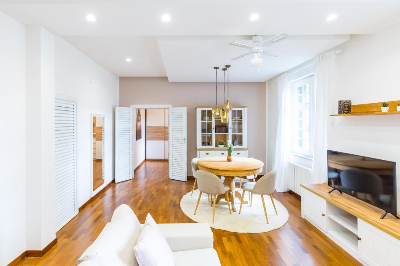 Brancaccio Renewed Apartment By Napoliapartments Экстерьер фото